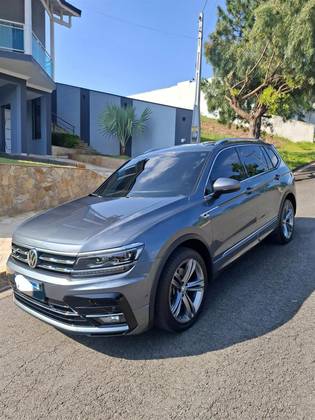 VOLKSWAGEN TIGUAN 2.0 350 TSI GASOLINA ALLSPACE R-LINE 4MOTION DSG VOLKSWAGEN TIGUAN 2.0 350 TSI GASOLINA ALLSPACE R-LINE 4MOTION DSG